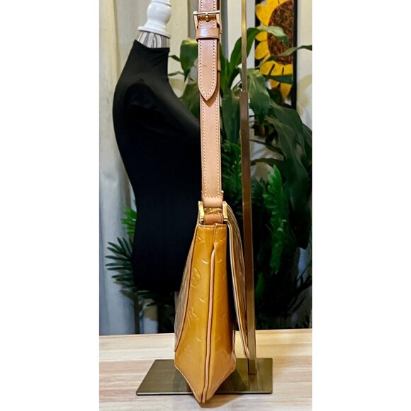 ✺ AUTHENTIC LOUIS VUITTON VERNISE THOMSPON STREET SHOULDER BAG ✺✺ - Picture 6 of 15